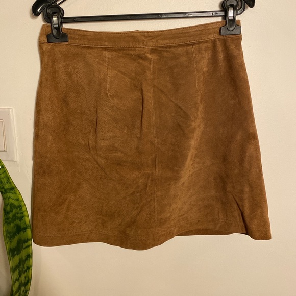Suede tan skirt - Picture 5 of 5